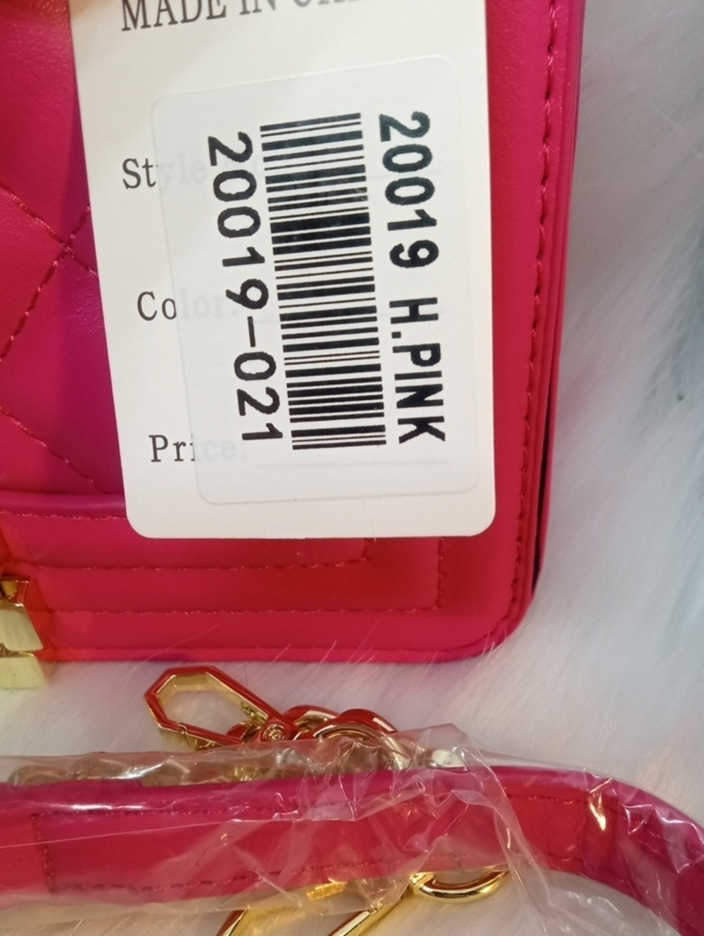 HOT PINK QUITED SMALL SHOULDER BAG - Picture 13 of 13